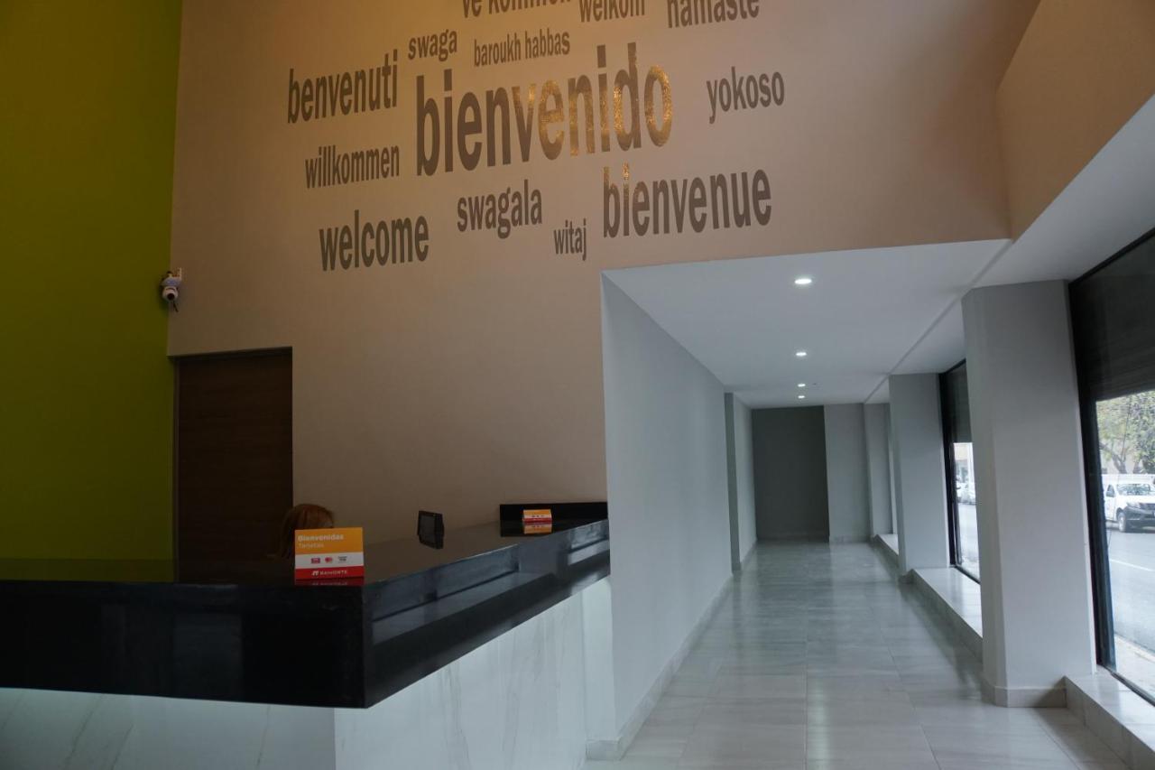 Hotel Hc Express Monterrey Luaran gambar